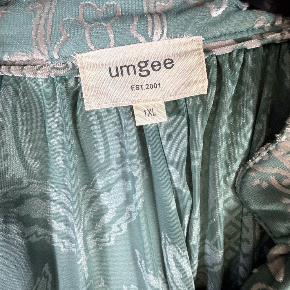 Umgee 1XL Sage Green Metallic Floral Boho Peasant Blouse Balloon Sleeve Top - Picture 7 of 13